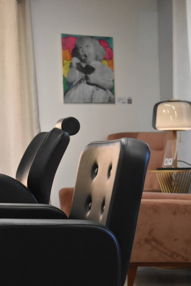 01FAC8D0-F253-4102-8D75-9760B0433AA4