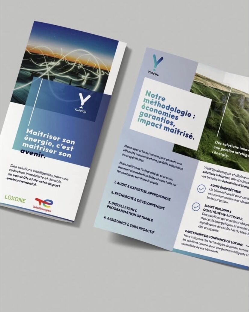 Flyers yield'up 3 volets