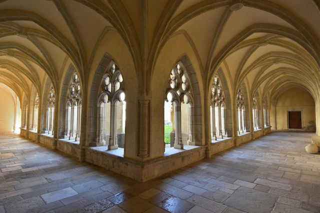 Image de l'actualité Décloîtrez-vous ! Visites guidées de l'Abbaye d'Ambronay tous les jeudis, samedis et dimanches de l'été