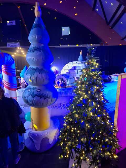 image du post 🎄 Retour sur l'AINCROYABLE NOËL à Saint-Vulbas – Une journée magique et inoubliable !