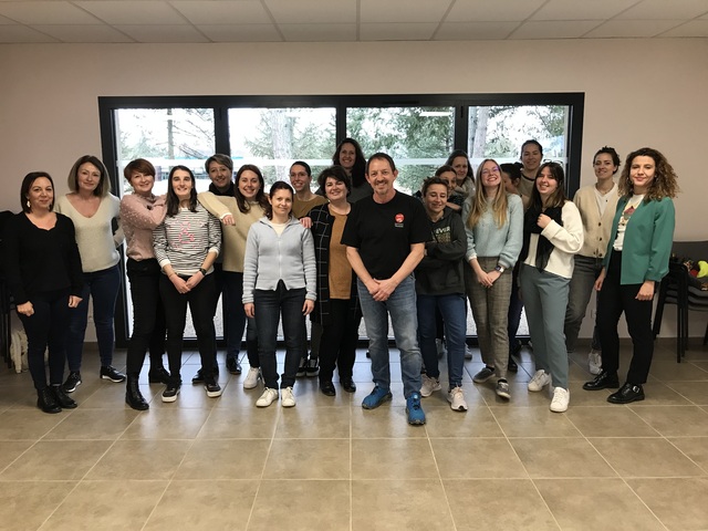 Image de l'actualité Initiation au self defense à l'occasion de la journée internationale de la femme