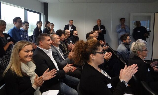 image du post "Bienvenue Voisins" mutualisé entre 8 entreprises