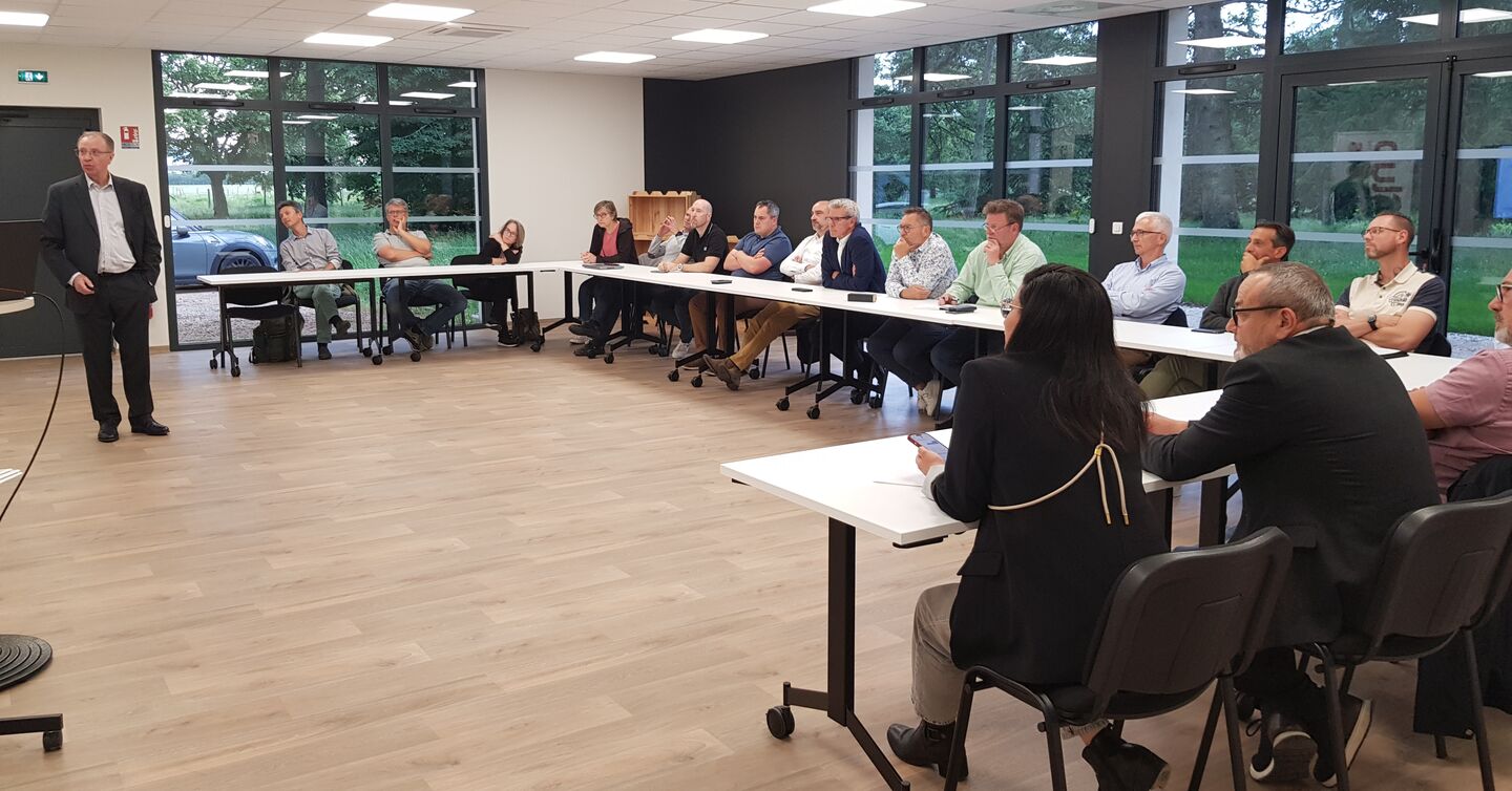 conf_g%C3%A9opolitique_-_Club_PIPA_-_4_06_2025__3_